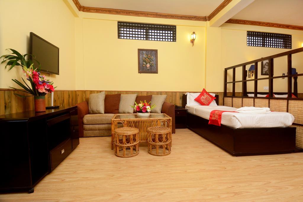 Dream Nepal Hotel And Apartment Kathmandu Bagian luar foto